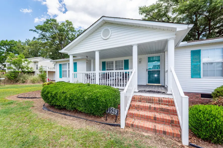 1529 Waters Edge Drive, Summerton, SC 29148 - #2