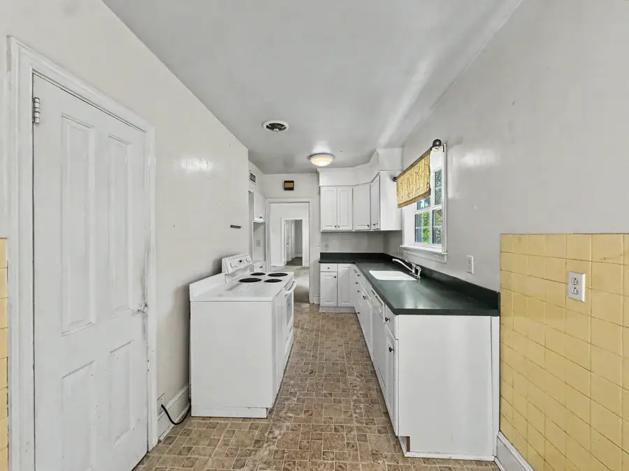 305 Geddes Avenue, Charleston, SC 29407 - #2