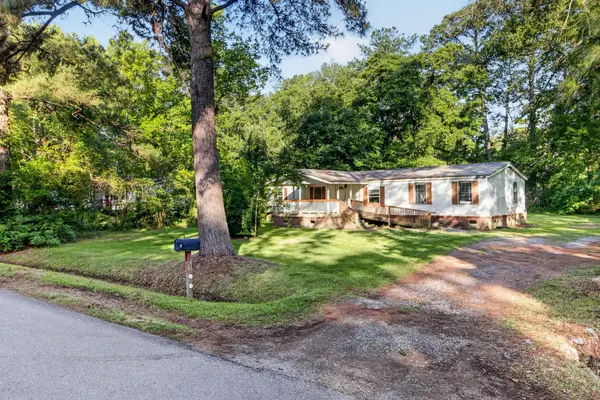 210 Cady Drive, Summerville, SC 29483