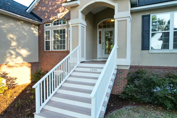 2206 Magnolia Meadows Drive, Mount Pleasant, SC 29464