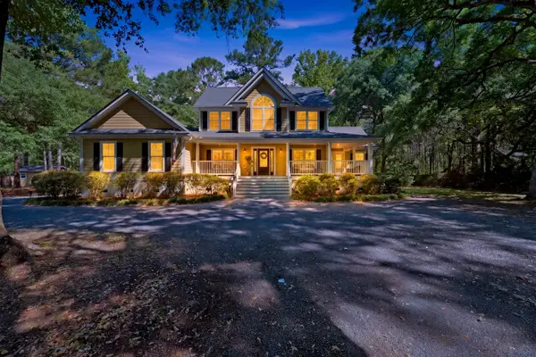 6426 Farm House Road, Ravenel, SC 29470