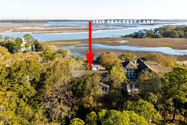 1019 Seacrest Lane, Folly Beach, SC 29439