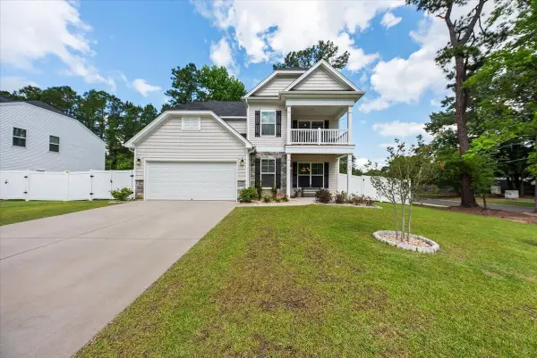 102 Ashley Cove Way, Summerville, SC 29483