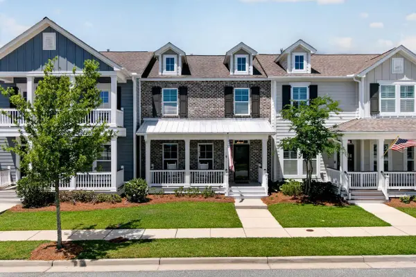 3413 Fairwater Place, Mount Pleasant, SC 29466