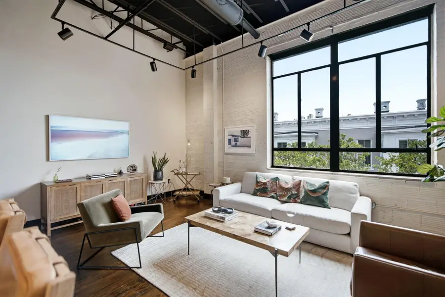 517 King Street #Apt 8, Charleston, SC 29403 - #2
