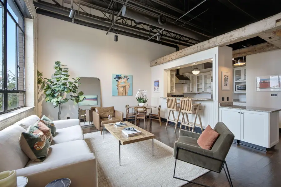 517 King Street #Apt 8, Charleston, SC 29403 - #3