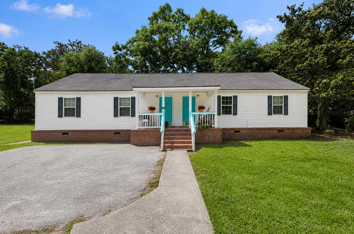 7625 E Oakridge Circle #A & B, North Charleston, SC 29420 - #1