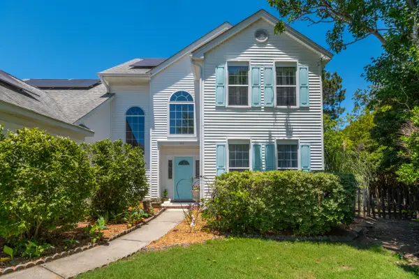 422 S Piazza Court, Mount Pleasant, SC 29464