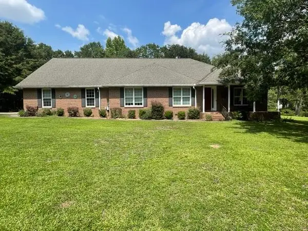 1440 Fellowship Drive, Manning, SC 29102