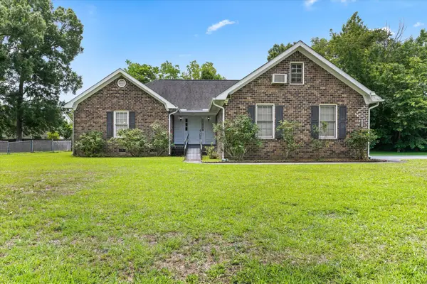 2495 Greenridge Road, North Charleston, SC 29406
