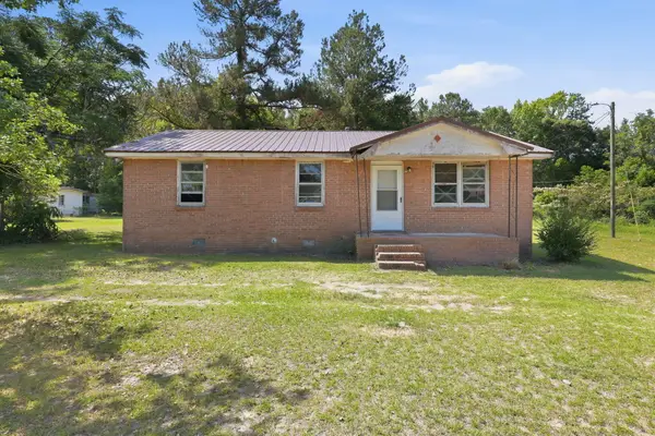 149 Prarie Lane, Elloree, SC 29047