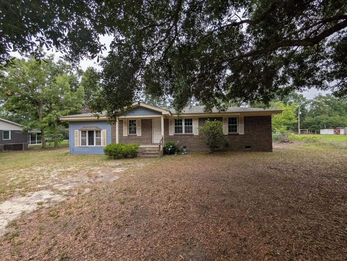 33 Elliott Court, Walterboro, SC 29488 - #1