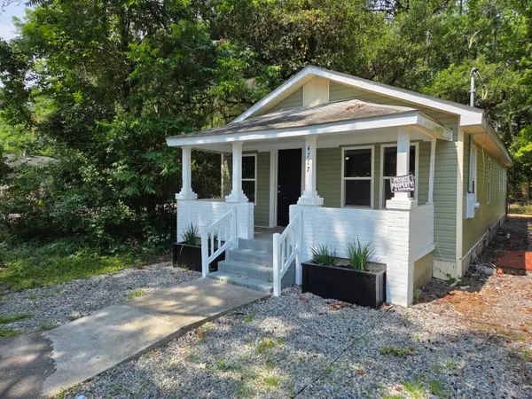 4717 Mint Avenue, North Charleston, SC 29405