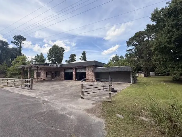 326 W Main Street, Harleyville, SC 29448 - #3