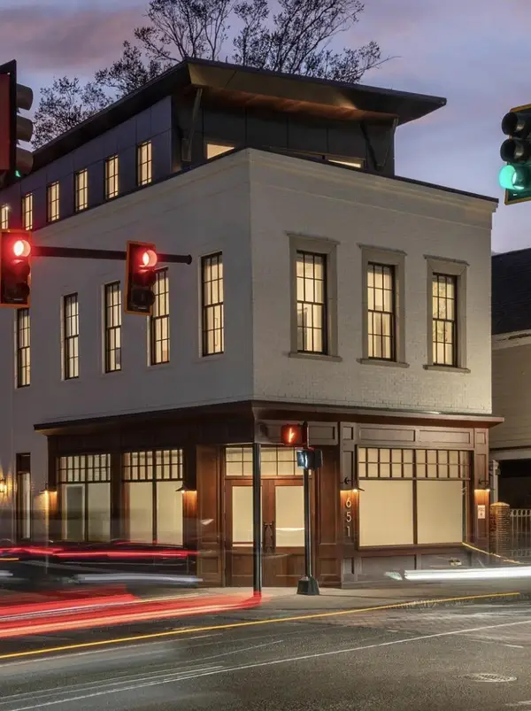 651 King Street, Charleston, SC 29403