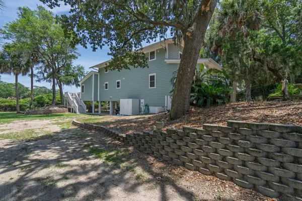 3204 Fort Street, Edisto Island, SC 29438