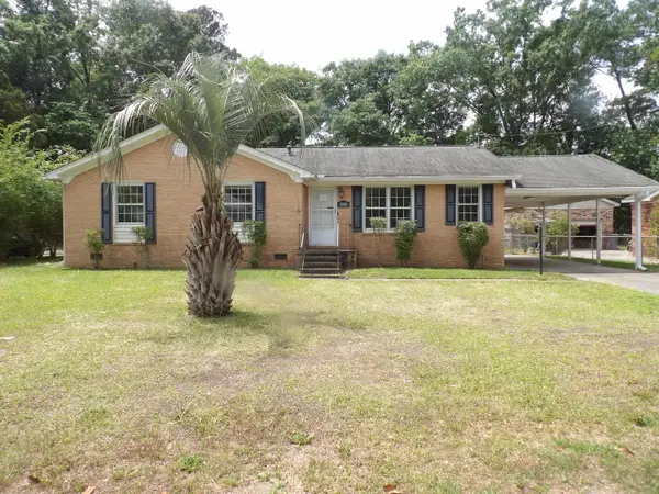 7695 Picardy Place, North Charleston, SC 29420