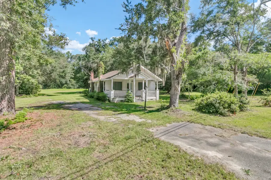 1736 Central Avenue, Summerville, SC 29483 - #3