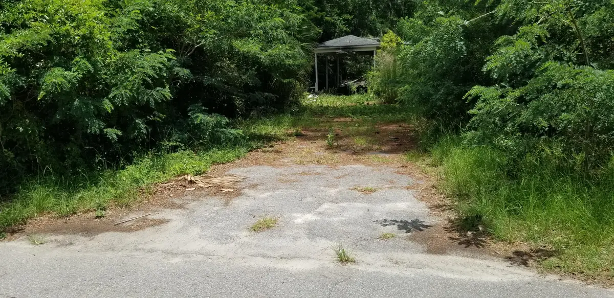112 Tracy Street, Walterboro, SC 29488 - #1