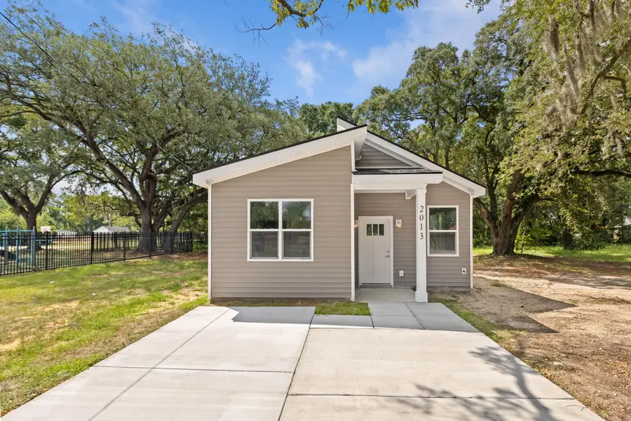2013 Robertson Boulevard, North Charleston, SC 29406 - #2