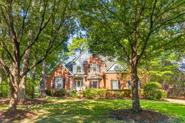 8843 E Fairway Woods Drive, North Charleston, SC 29420