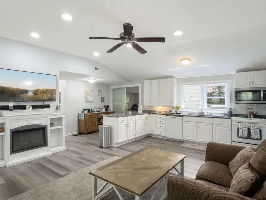 2571 Camden Road, Holly Hill, SC 29059 - #3