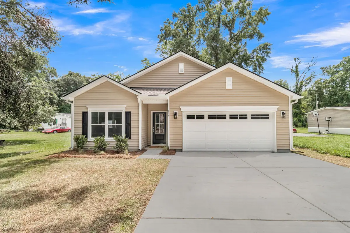 184 W Boundary Street, Summerville, SC 29485 - #1