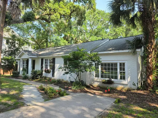 256 Forest Trail, Isle of Palms, SC 29451