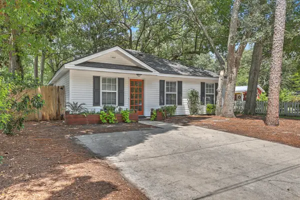 1612 Poinsettia Road, Charleston, SC 29407