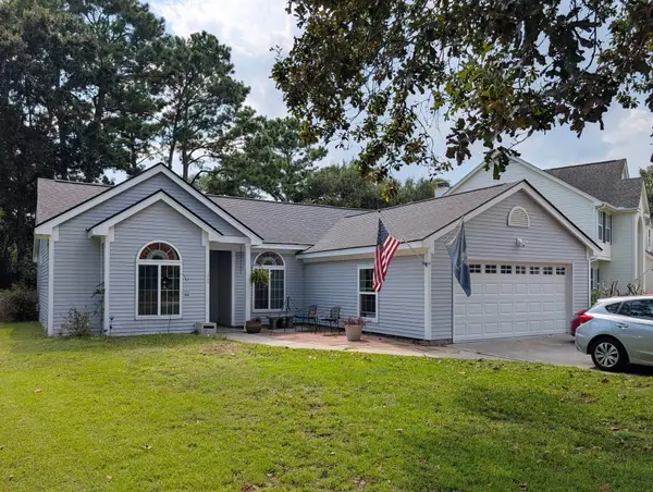 1898 Falling Creek Circle, Mount Pleasant, SC 29464