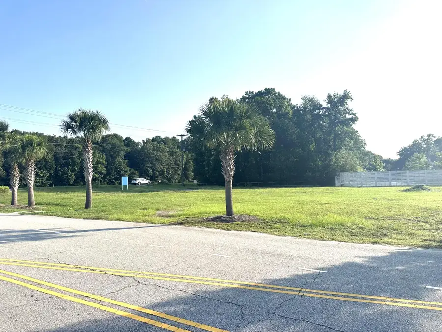 1096 Beehive Road, Mount Pleasant, SC 29429 - #2