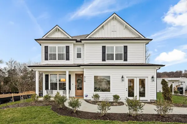 722 Southern Cypress Circle, Moncks Corner, SC 29461