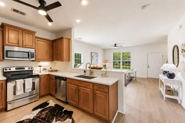 816 Hemingway Circle, Summerville, SC 29483