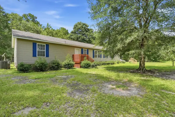 924 Blissful Lane, Huger, SC 29450