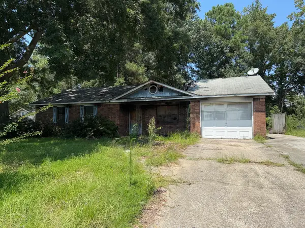 109 Highland Avenue, Summerville, SC 29486