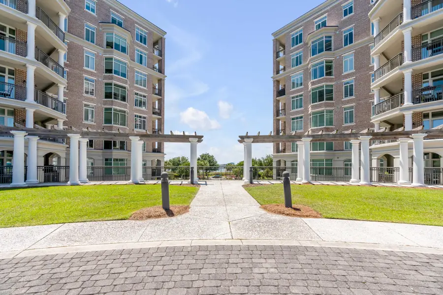 176 N Plaza Court #606, Mount Pleasant, SC 29464 - #2