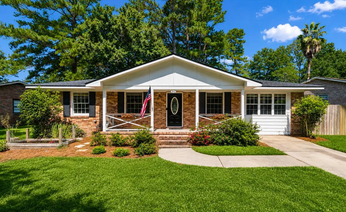 212 Forest Circle, Summerville, SC 29483 - #1