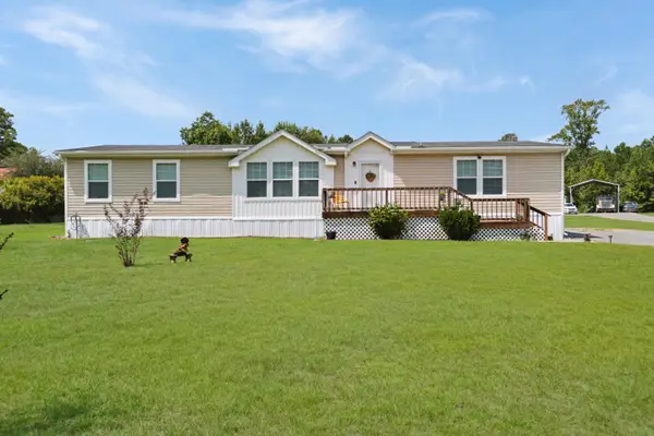 1289 Long Acre Drive, Bonneau, SC 29431