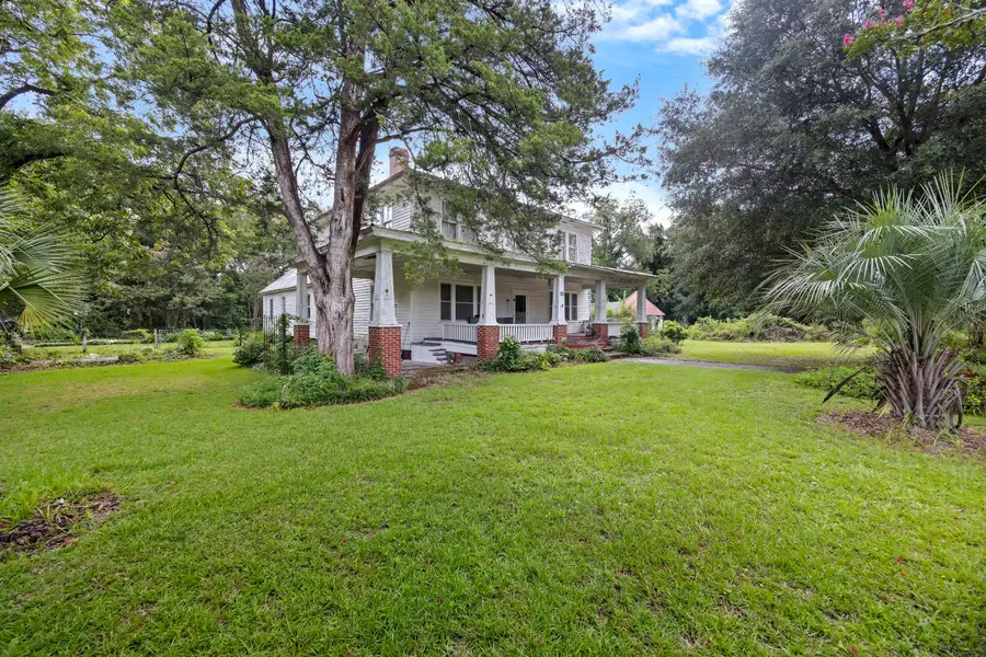 305 Dawson Street, Eutawville, SC 29048 - #2