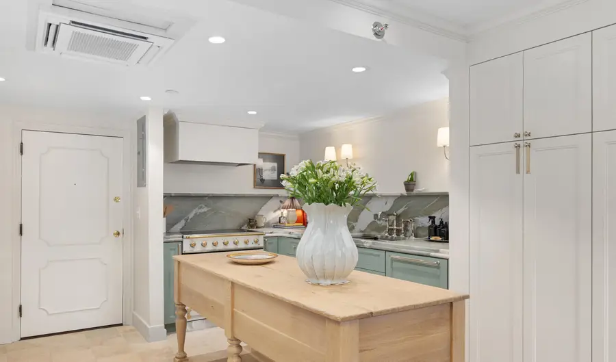 3 Queen Street #Apt 209, Charleston, SC 29401 - #3