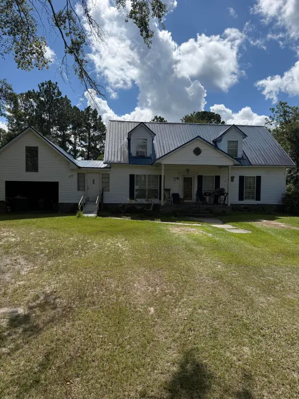 702 Sidneys Road, Walterboro, SC 29488