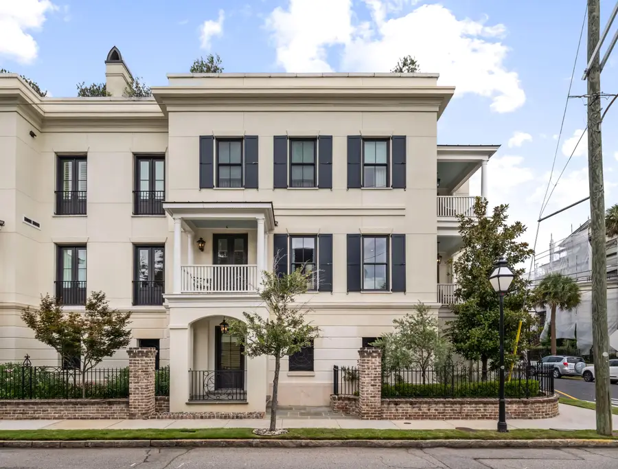 31 Smith Street #201, Charleston, SC 29401 - #2