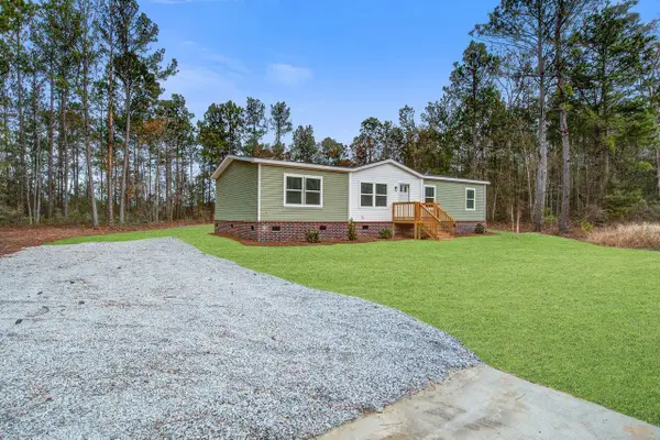 3450 Sniders Highway, Walterboro, SC 29488