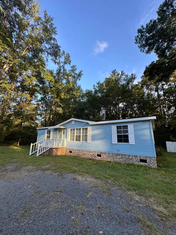 119 E Medina Street, Summerville, SC 29483