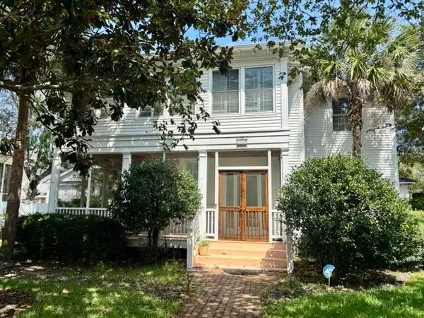 1718 Middle Street, Sullivans Island, SC 29482