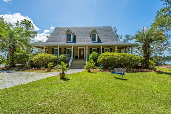 8727 Middleton Point Lane, Edisto Island, SC 29438