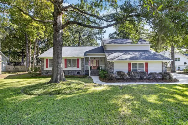 601 Essex Drive, Summerville, SC 29485