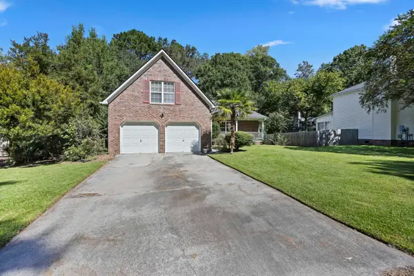 185 Thames Avenue, Summerville, SC 29485