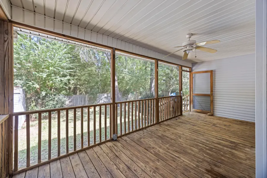 185 Thames Avenue, Summerville, SC 29485 - #3