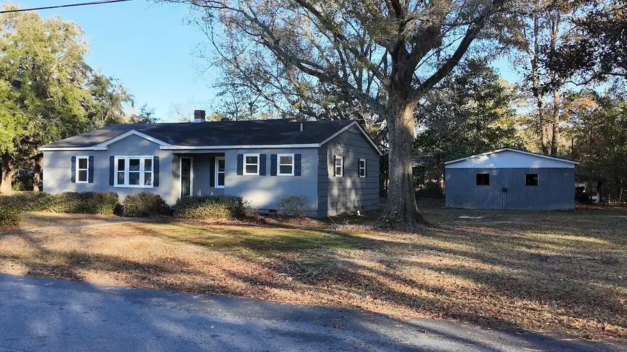 412 Live Oak Street, Walterboro, SC 29488 - #2